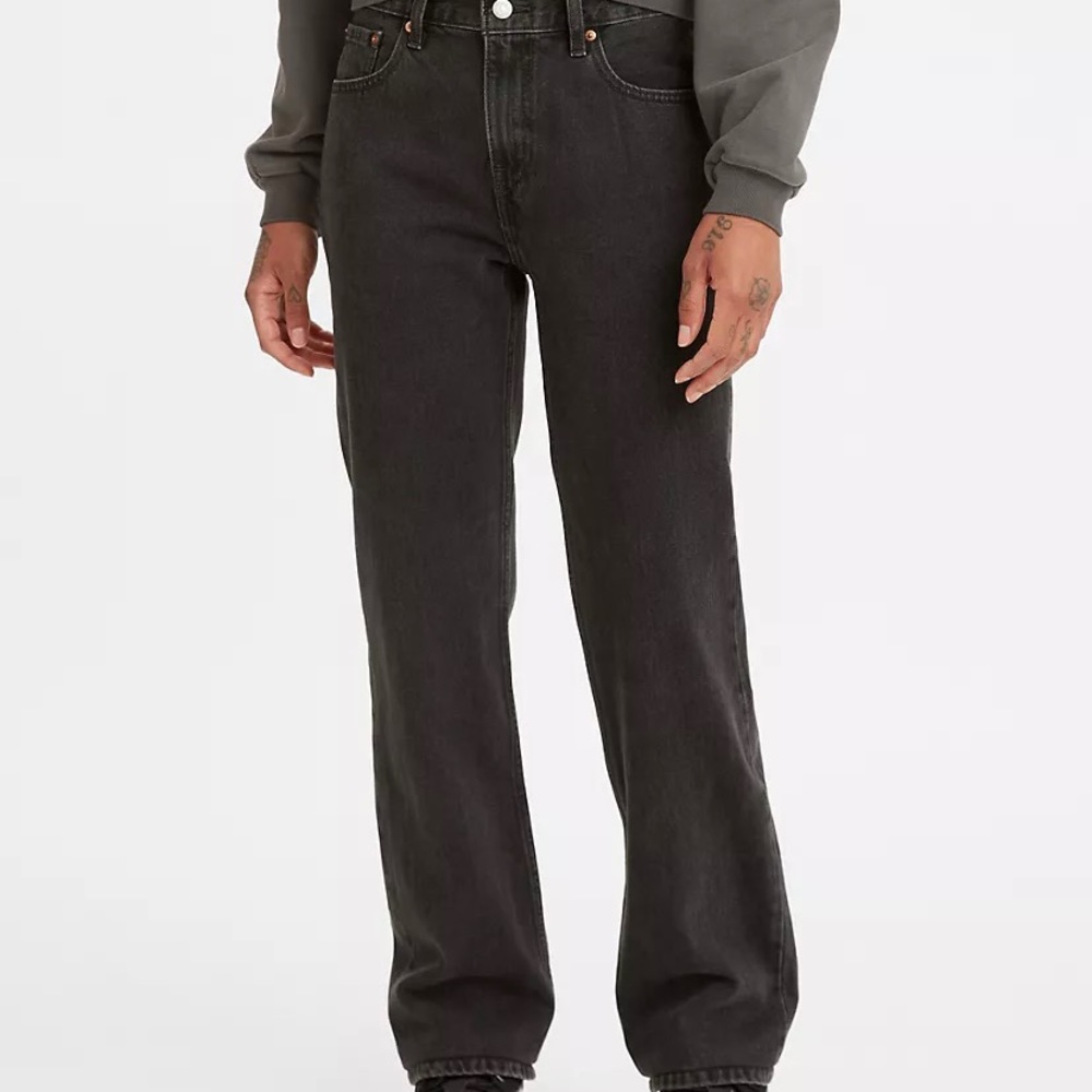 Levis low pro dark grey jean